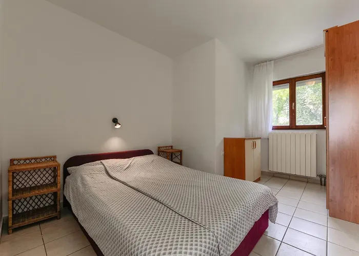 Fuer 4 Personen * Ražanac