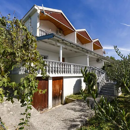 Apartamento Für 4 Personen *